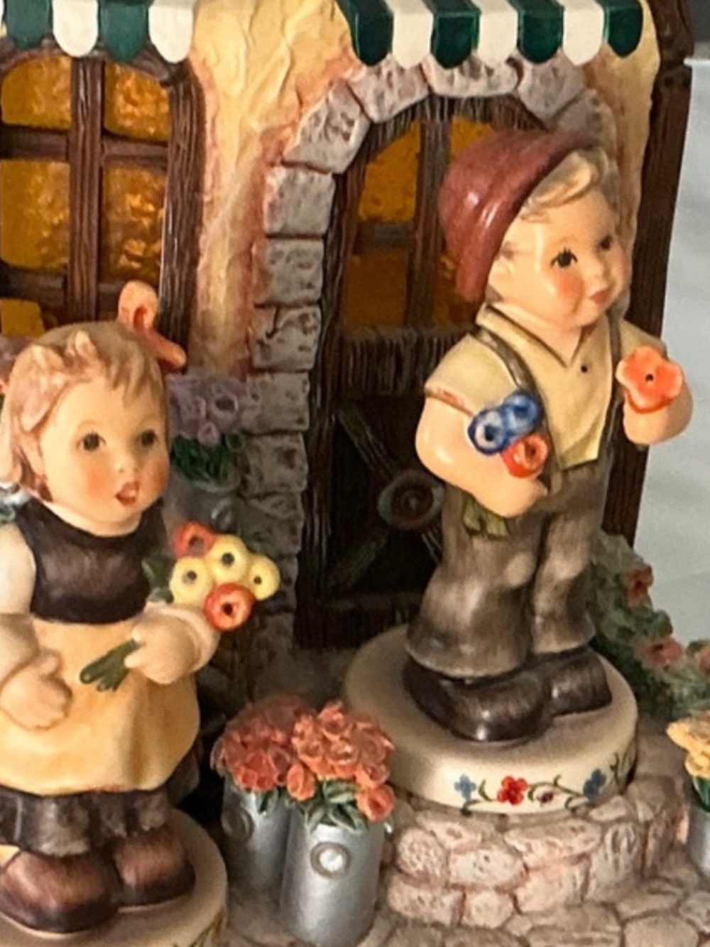 Beautiful Vintage Goebel Figurines